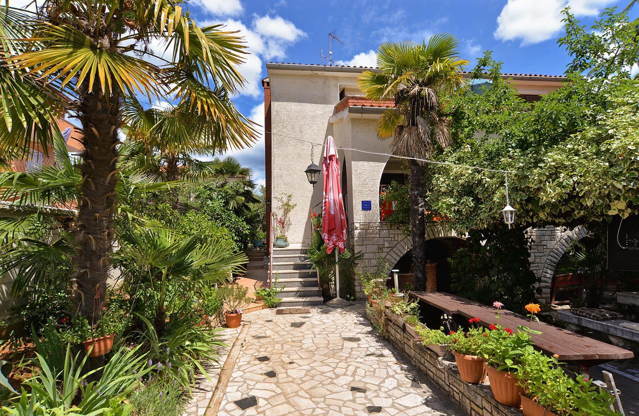 Apartments Ivanka 378 Rovinj Exterior photo